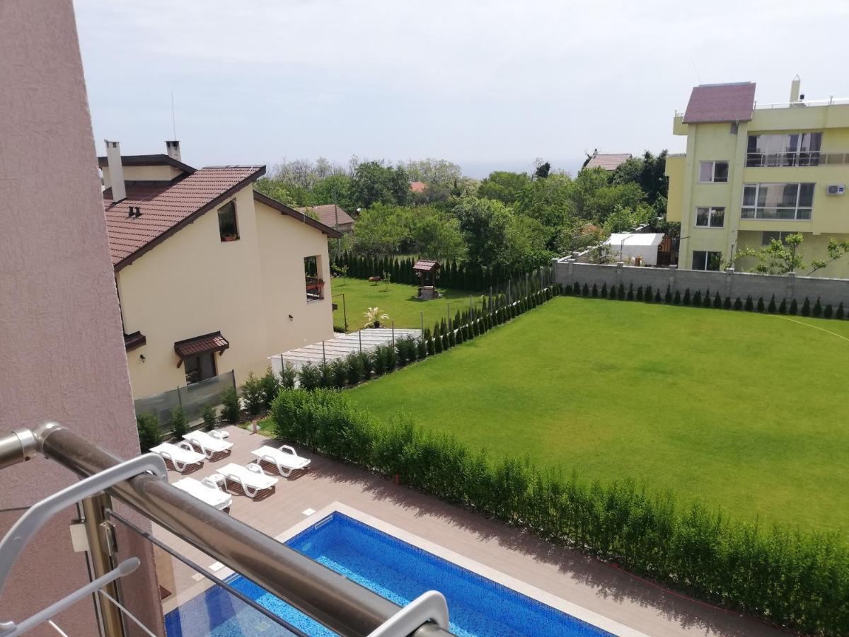 Hotel Vanilla, Varna - Free Parking エクステリア 写真