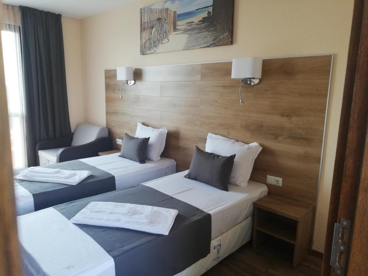 Hotel Vanilla, Varna - Free Parking エクステリア 写真