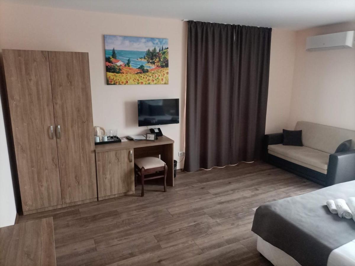 Hotel Vanilla, Varna - Free Parking エクステリア 写真