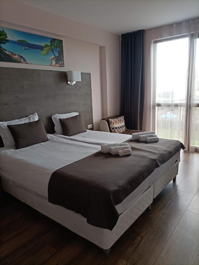 Hotel Vanilla, Varna - Free Parking エクステリア 写真